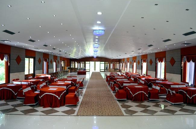 Kangs Nirvana Resorts And Spa Mahalpur エクステリア 写真