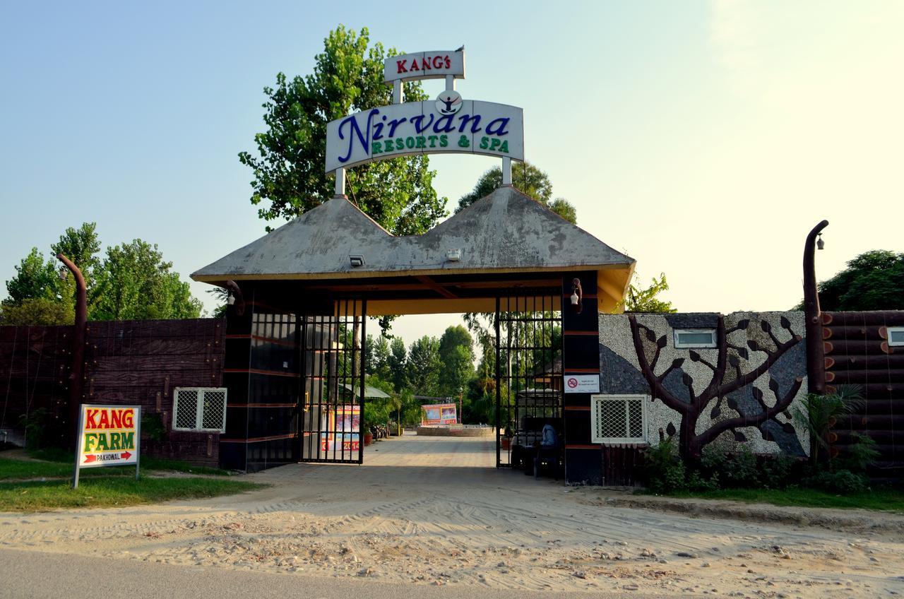 Kangs Nirvana Resorts And Spa Mahalpur エクステリア 写真
