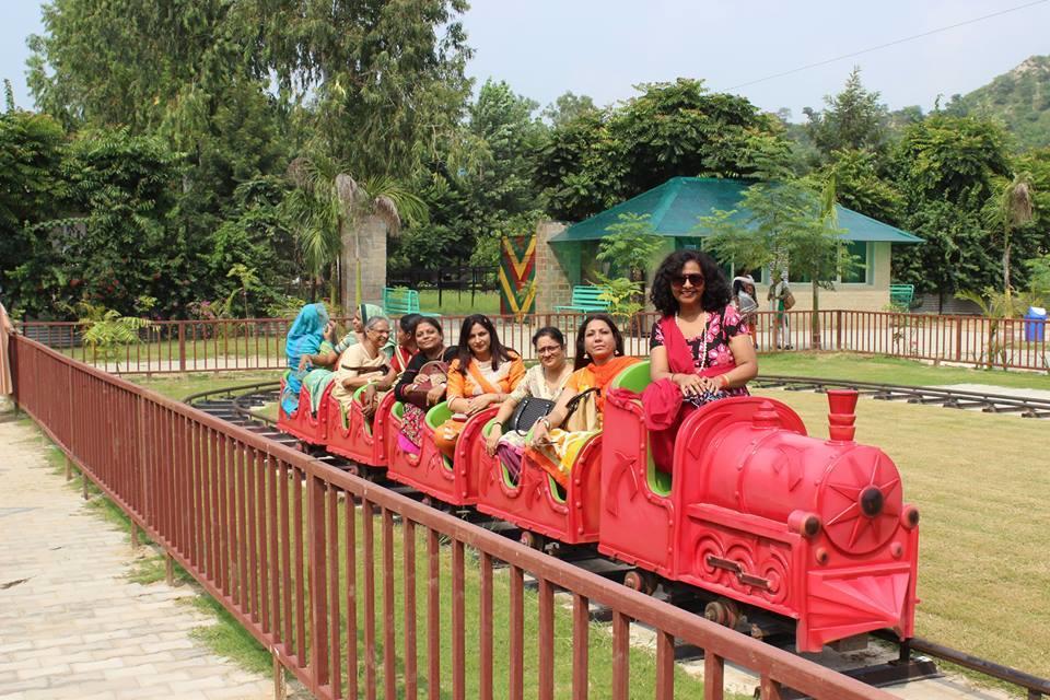 Kangs Nirvana Resorts And Spa Mahalpur エクステリア 写真